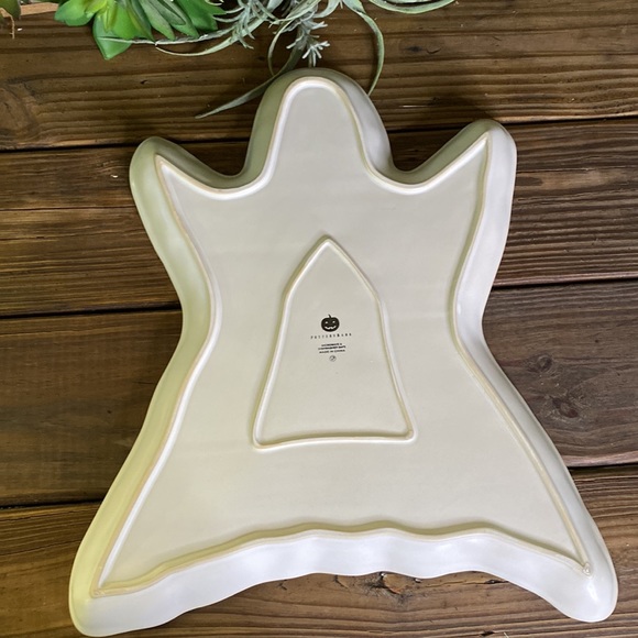 Pottery Barn Cute and Spooky Large Ghost Shaped Serving Tray 👻 - Picture 5 of 16
